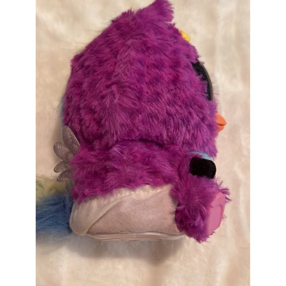 Hatchimals Baby Puffatoo Purple Winged Bird with Diaper - Picture 2 of 7